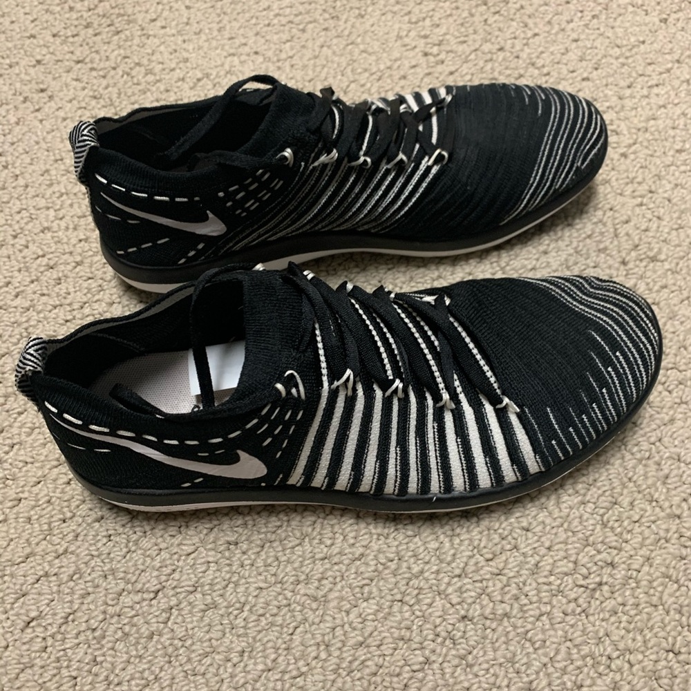 Nike sneakers like new